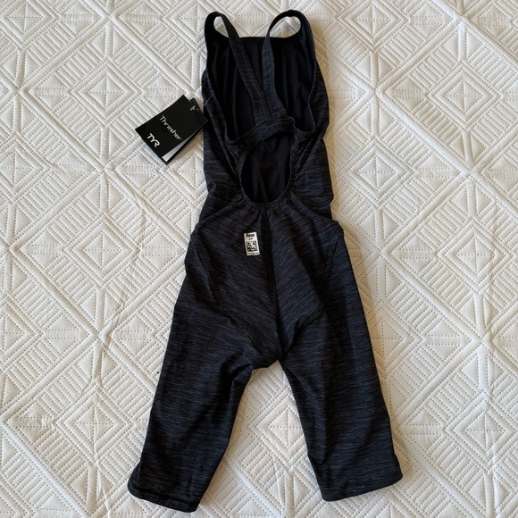 TYR Thresher Baja Open Back Tech Swimsuit Size 28, 26 In Black - Picture 11 of 13